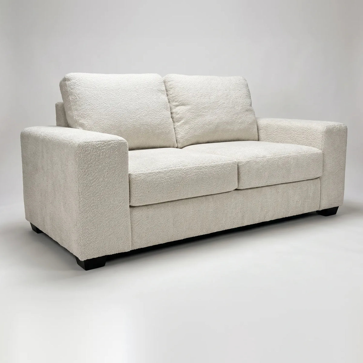 Loveseat - Cuddle Bone - studio photo on white #vera_main