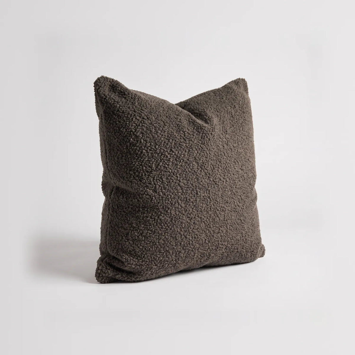 Throw Pillow - Cuddle Umber - studio photo on white #Size_18"