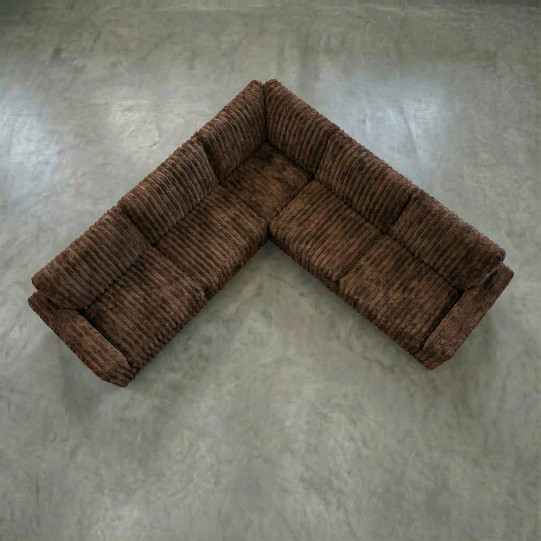 Big Wig Mocha Three-Piece Sectional