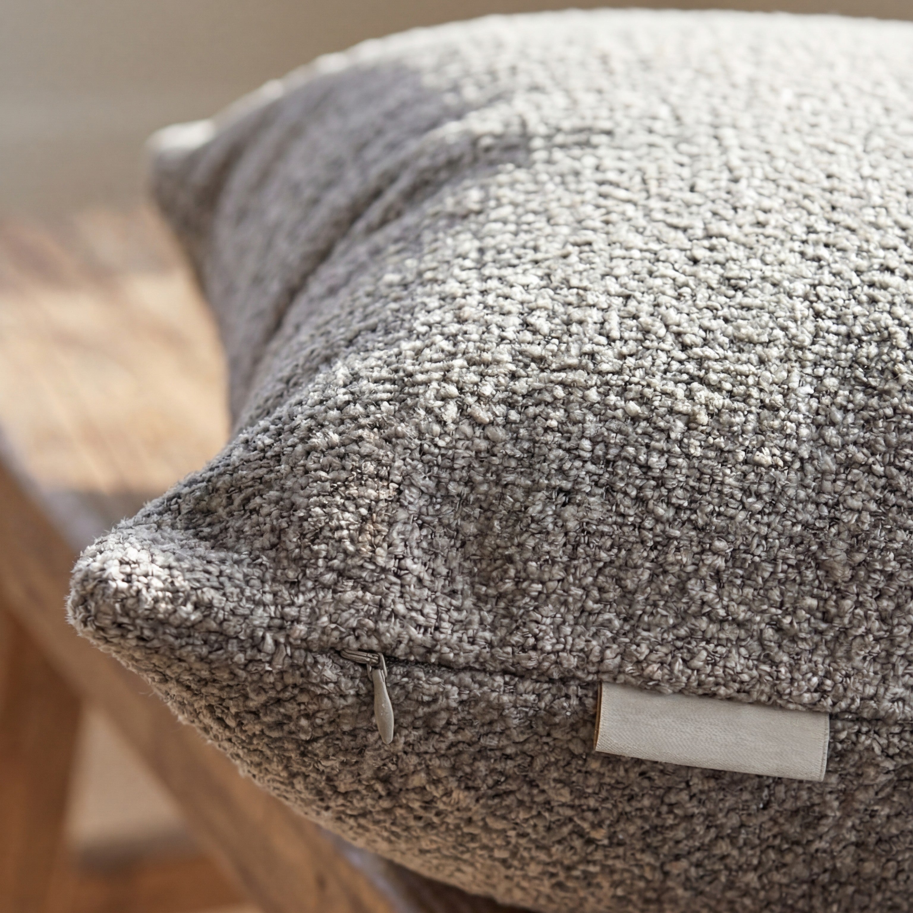 Cuddle Bouclé Throw Pillow Pewter