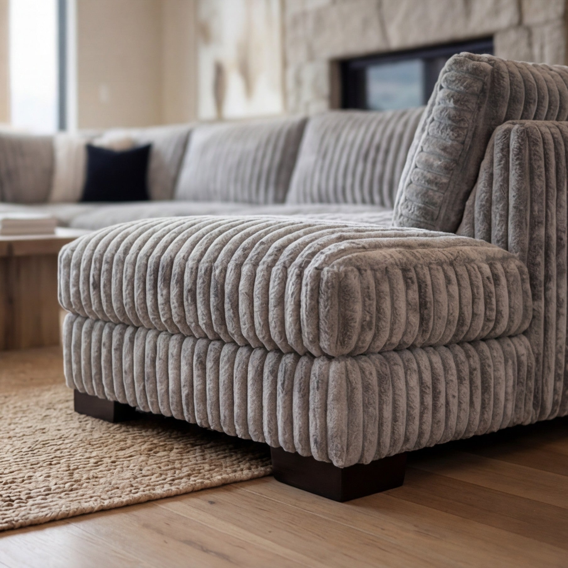 Solid Black Tapered Sofa Leg